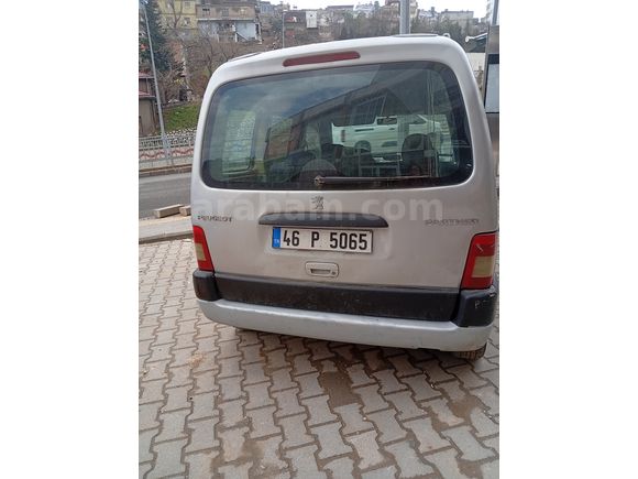 Sahibinden Peugeot Partner 2.0 HDI 2004 Model