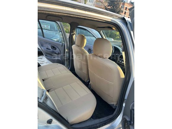 Sahibinden Renault Clio 1.6 RTE 2000 Model  314.000 km Gri
