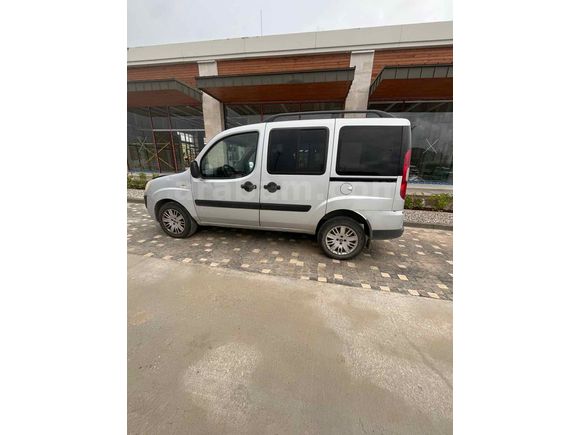 Sahibinden Fiat Doblo Combi 1.3 Multijet 2010 Model  268.000 km Gri