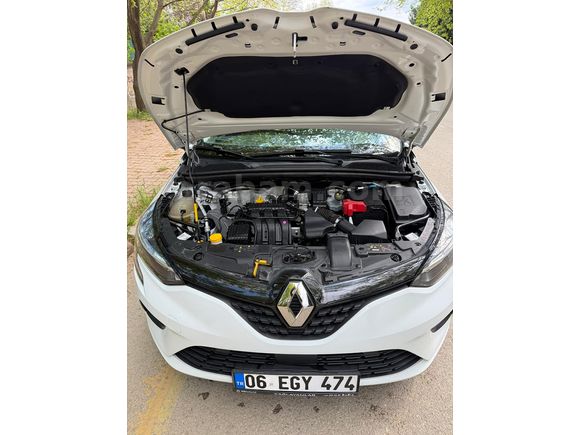 YETKİLİ SERVİS BAKIMLI TESLA EKRANLI 2022 MODEL RENAULT CLİO