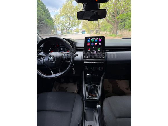 YETKİLİ SERVİS BAKIMLI TESLA EKRANLI 2022 MODEL RENAULT CLİO