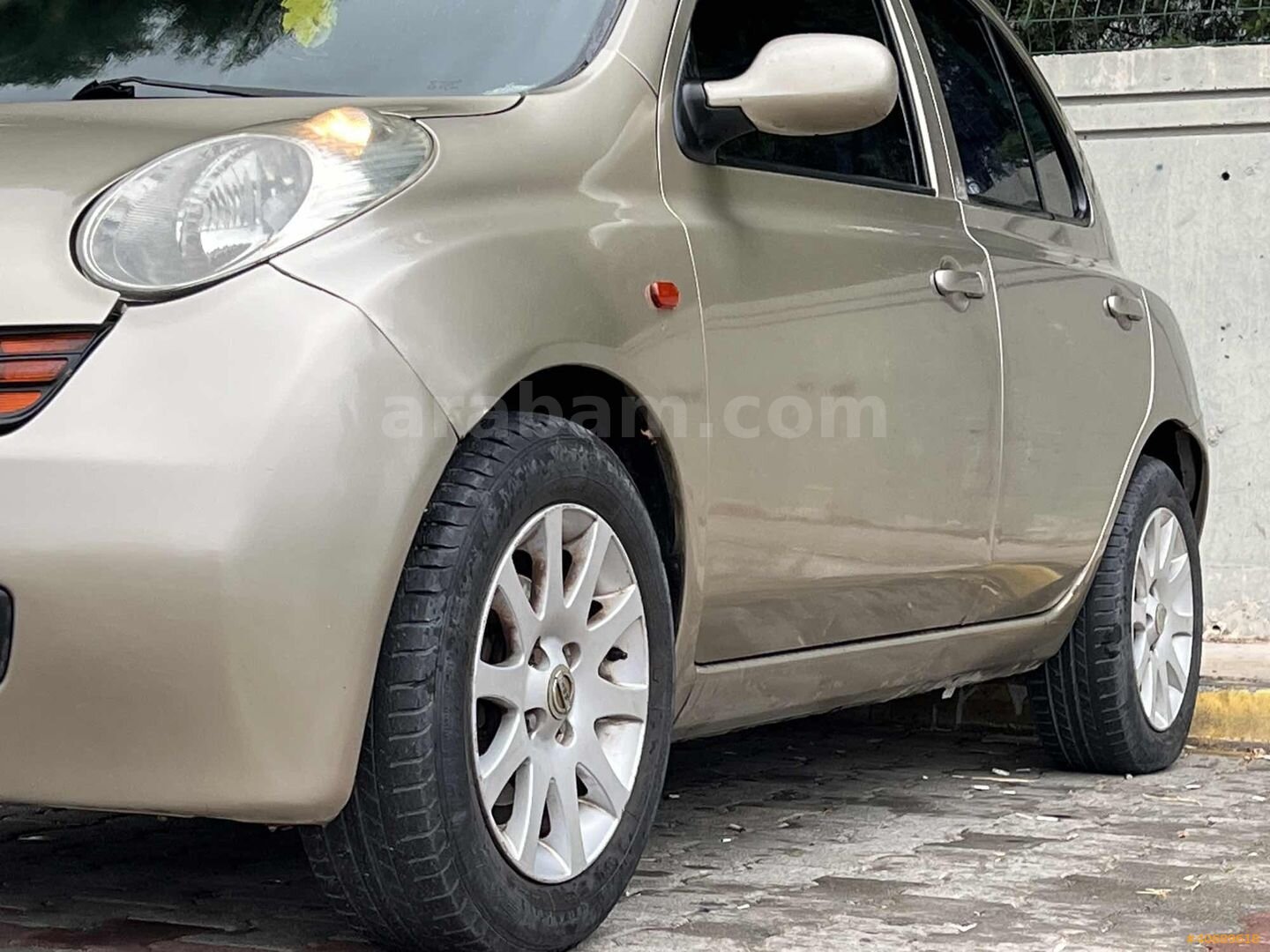 Galeriden Nissan Micra 1.2 Tekna 2004 Model Tokat 222.000 km Şampanya 2