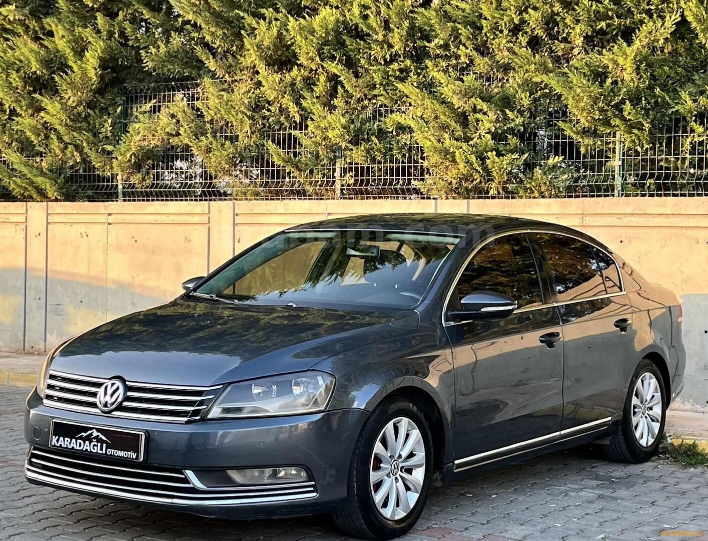 Galeriden Volkswagen Passat 1.4 TSi BlueMotion Comfortline 2011 Model Tokat 238.750 km Gri 3