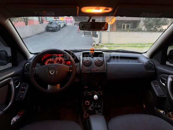 Sahibinden Dacia Duster 1.5 dCi Laureate 2015 Model 