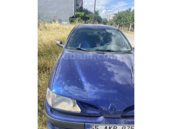 Sahibinden Renault Megane 1.6 RTE 1999 Model 