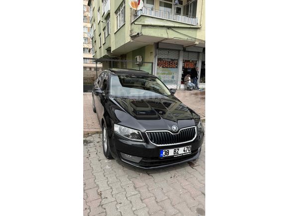 Sahibinden Skoda Octavia 1.6 TDI Elegance 2013 Model  380.000 km Siyah