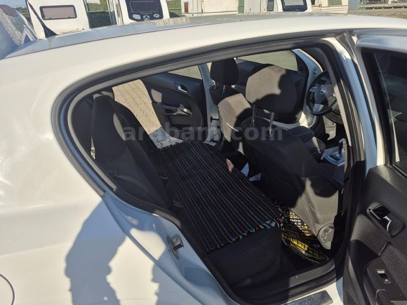 Sahibinden Opel Astra 1.3 CDTI Essentia 2011 Model