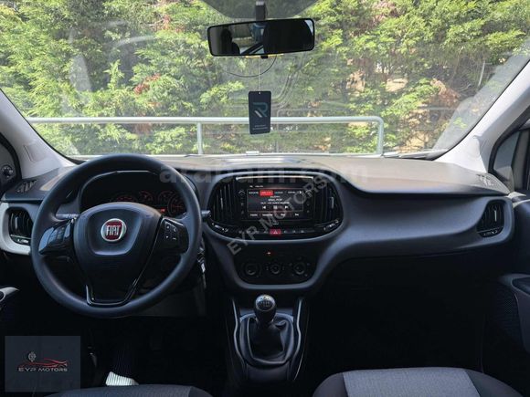 EYP MOTORS'DAN 2023 FİAT DOBLO+1.6 MULTİJET+HATASIZ BOYASIZ
