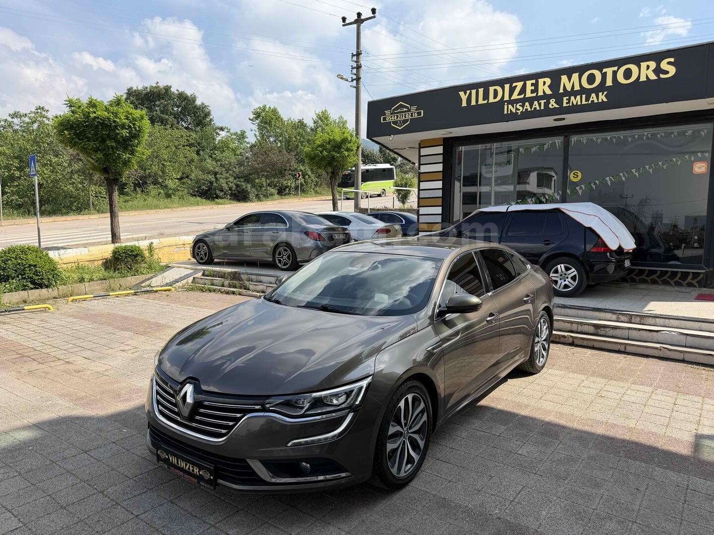 Galeriden Renault Talisman 1.6 dCi Icon 2016 Model Kocaeli 205.000 km Kahverengi 2