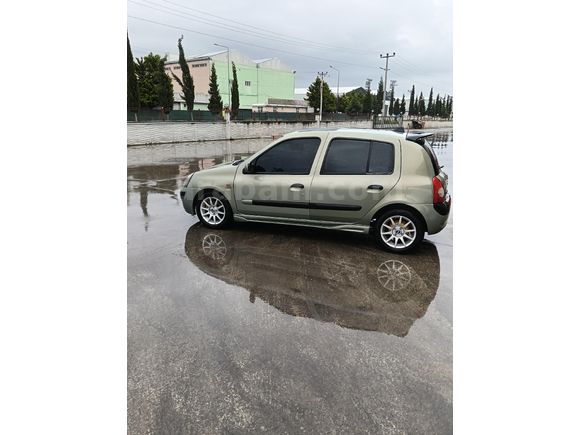 Sahibinden Renault Clio 1.4 Privilege 2003 Model