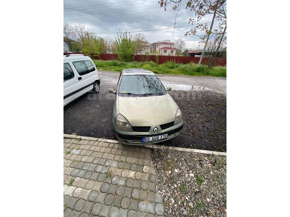 Sahibinden Renault Clio 1.4 Privilege 2003 Model
