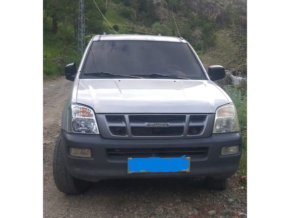 Sahibinden Isuzu D-Max 2.5 D 4x2 2006 Model 
