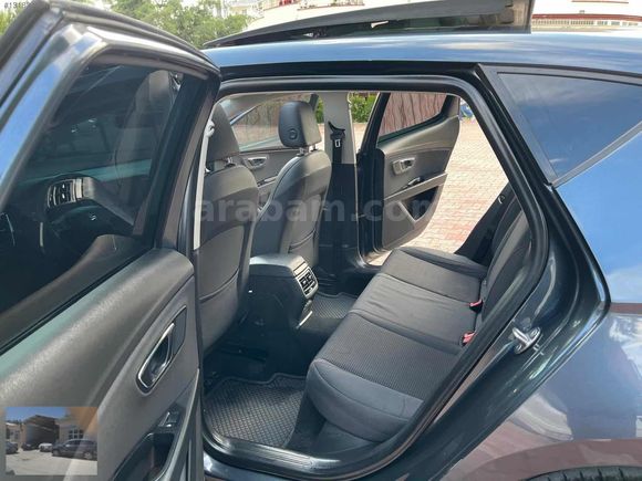 2019 LEON FR 1.6 TDI OTOMATİK CAM TAVAN HATASIZ