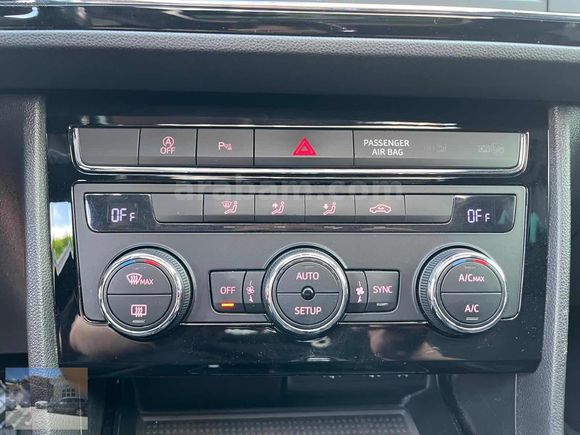2019 LEON FR 1.6 TDI OTOMATİK CAM TAVAN HATASIZ