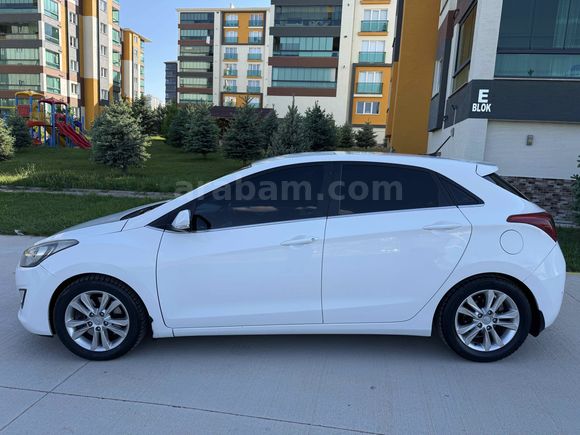 Galeriden Hyundai i30 1.6 CRDi Style 2012 Model Ankara