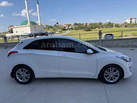 Galeriden Hyundai i30 1.6 CRDi Style 2012 Model Ankara