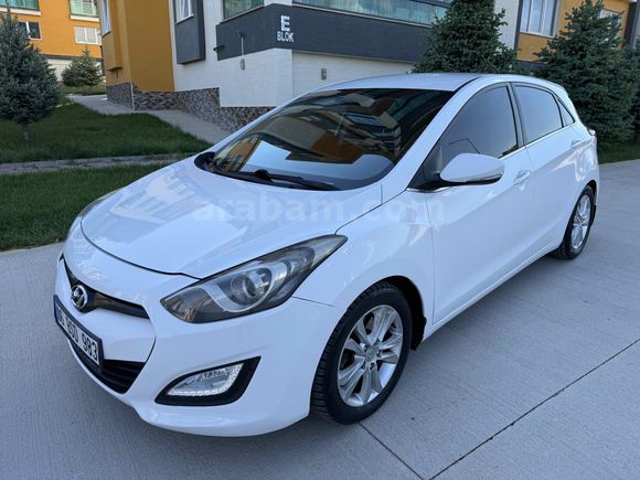 Galeriden Hyundai i30 1.6 CRDi Style 2012 Model Ankara