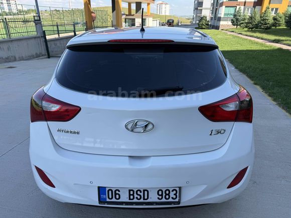 Galeriden Hyundai i30 1.6 CRDi Style 2012 Model Ankara