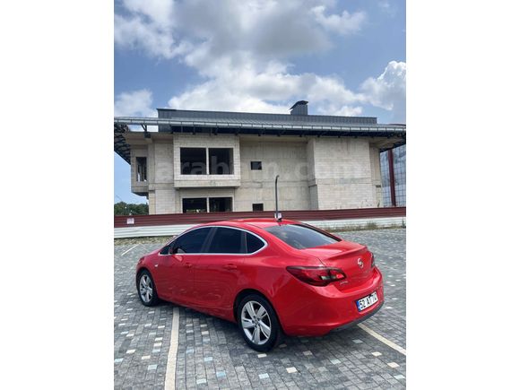 Memurdan J Sedan