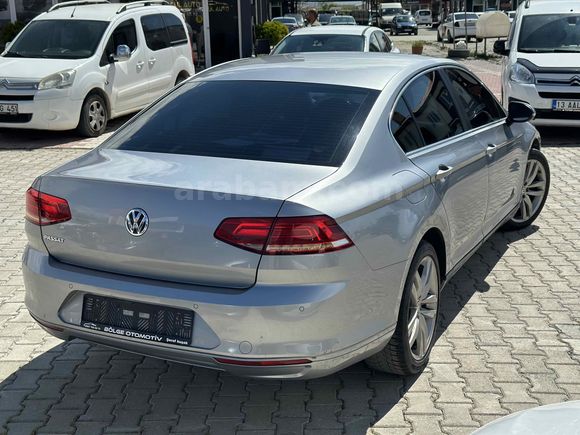 ARACIMIZ SATILMIŞTIR Volkswagen Passat 1.6 TDi BlueMotion Impression 2017 Model Van
