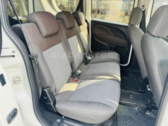 2017 MODEL FİAT DOBLO 1.6 MULTİJET TREKKİNG KARTA 12 TAKSİT