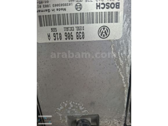 vw transporter t5 1.9 motor beyni 038906016 A