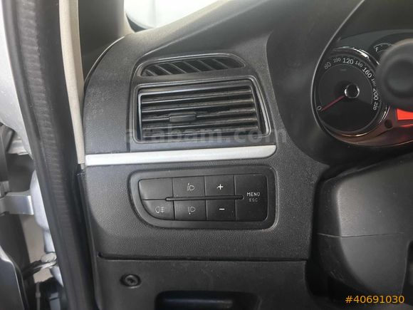 MERT OTOMOTİV'DEN 2012 LİNEA 1.6 MULTİJET