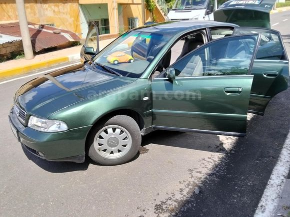 Sahibinden Audi A4 Sedan 1.6 2000 Model