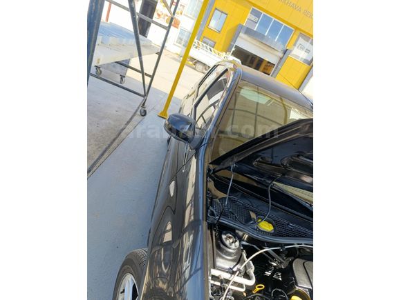 Sahibinden Dacia Sandero 1.4 Black Line 2011 Model