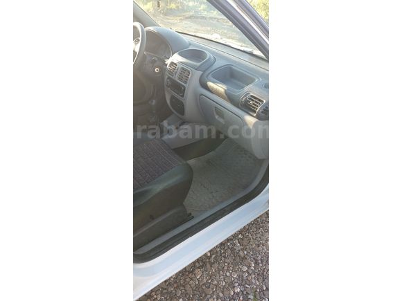 Sahibinden Renault Clio 1.5 dCi Alize 2006 Model  345.000 km Beyaz