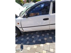Toyota Corolla ae101sol ön kapı 1993-1998