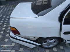 Toyota Corolla 1998 model sağ sol arka çamurluk
