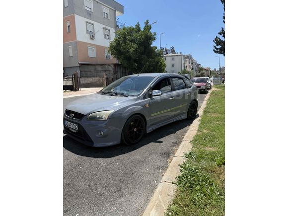  Ford Focus 1.6 Ghia 2005  220000km de