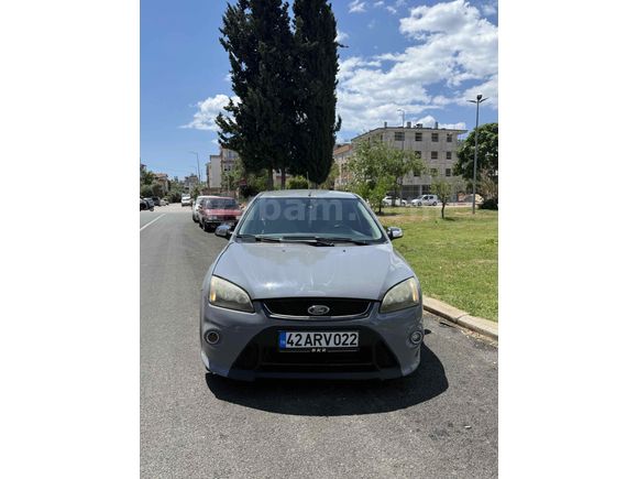  Ford Focus 1.6 Ghia 2005  220000km de