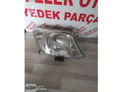Toyota Hilux Vigo sağ far orijinal