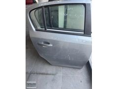 Opel corsa D sağ arka kapı