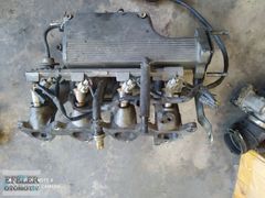 Toyota Corolla ae101emme manifoldu