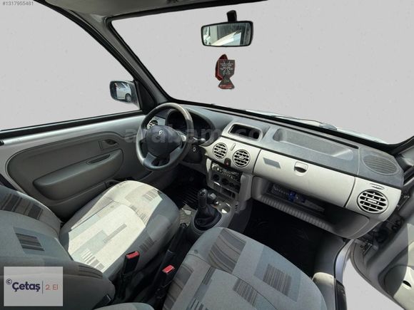 ÇETAŞ RENAULT MAHMUTBEYDEN 2011 KANGOO 1.5dCİ MULTIX 178.000KM