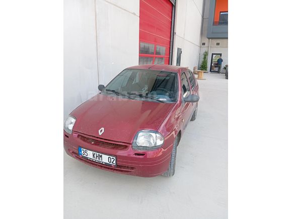 Sahibinden Renault Clio 1.4 RNA 2001 Model