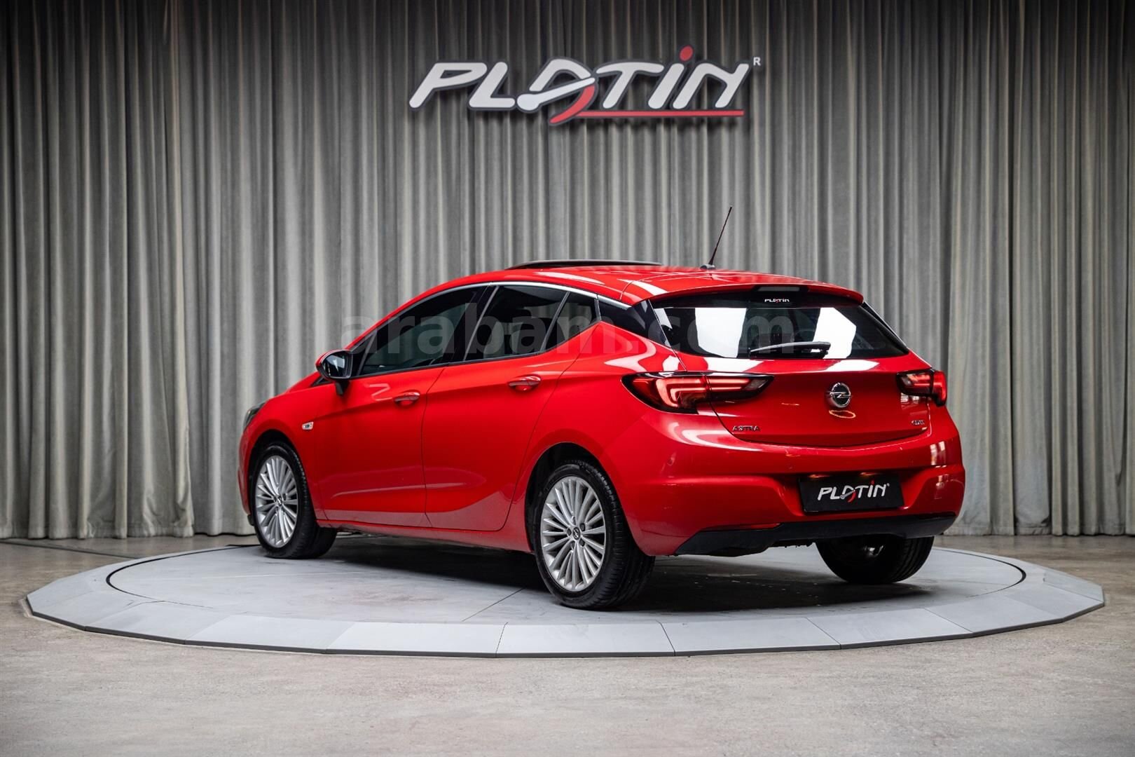 Galeriden Opel Astra 1.6 CDTI Dynamic 2017 Model İstanbul 154.000 km Kırmızı 6