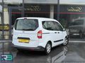 DÜŞÜK KİLOMETRE FORD COURİER
