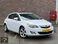 BAL OTOMOTİV'DEN 2011 MODEL OPEL ASTRA DİZEL HATASIZ SUNROOF