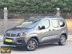 -UÇAK AUTO- 2023 MODEL PEUGEOT RİFTER 1.5 BlueDCİ ALLURE 6 İLERİ