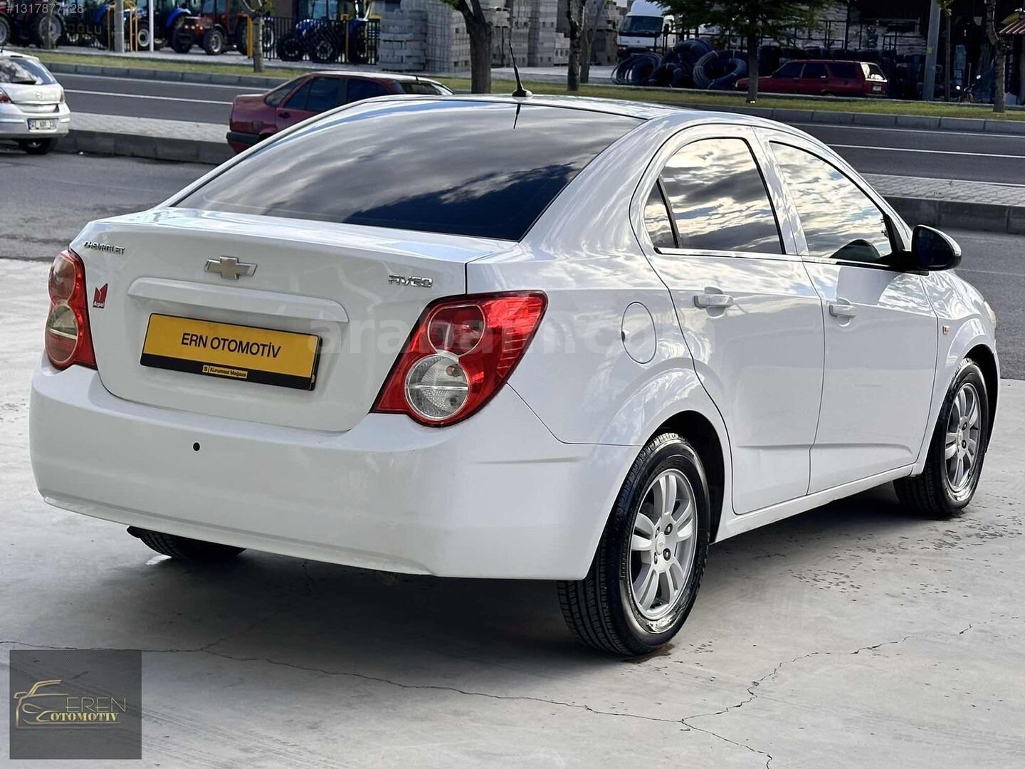 Galeriden Chevrolet Aveo 1.4 LT 2012 Model Niğde 169.000 km Beyaz 7