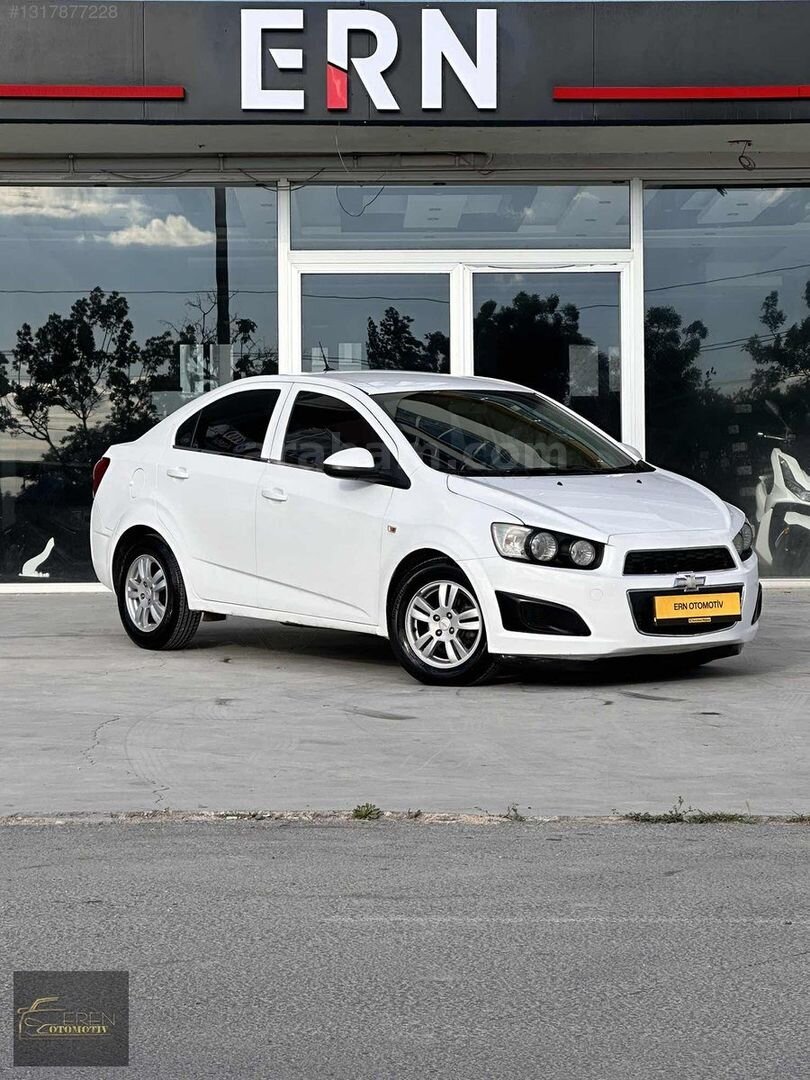 Galeriden Chevrolet Aveo 1.4 LT 2012 Model Niğde 169.000 km Beyaz 3