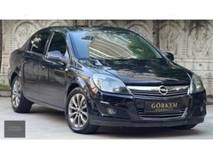 GÖRKEM OTO'DAN-HATASIZ-BÜYÜK EKRAN-MASRAFSIZ OPEL ASTRA