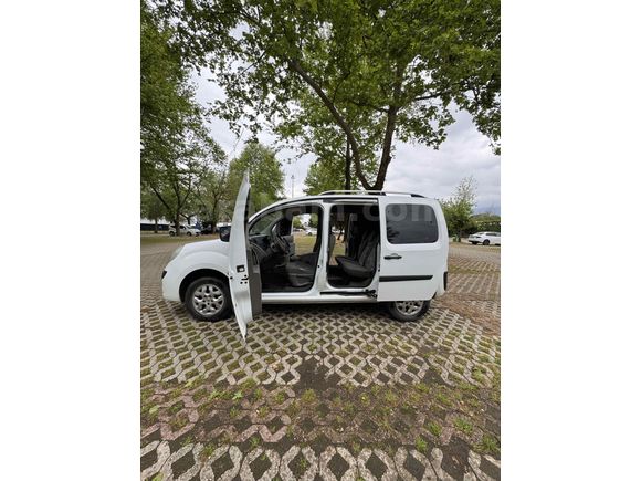 Sahibinden Renault Kangoo 1.5 dCi Authentique 2011 Model 