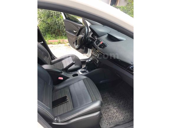 Sahibinden Renault Fluence 1.5 dCi Icon 2015 Model Trafiğe çıkış  2016  Mayıs  