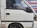 HYUNDAİ H100 SAĞ ÖN KAPI