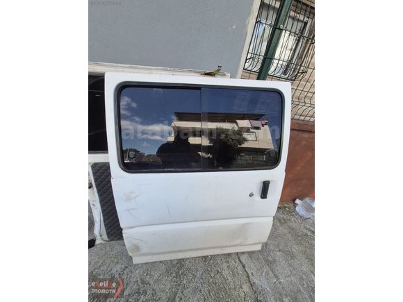 MİTSUBİSHİ L300 SÜRGÜLÜ KAPI SAĞ SOL